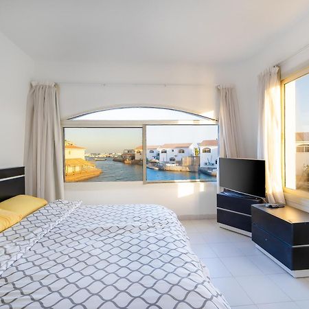 Aden Beach - Sea View Room With Beach Access In Villa Hurghada Eksteriør billede
