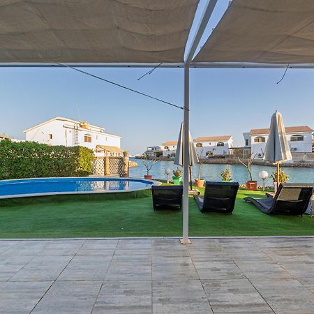 Aden Beach - Sea View Room With Beach Access In Villa Hurghada Eksteriør billede