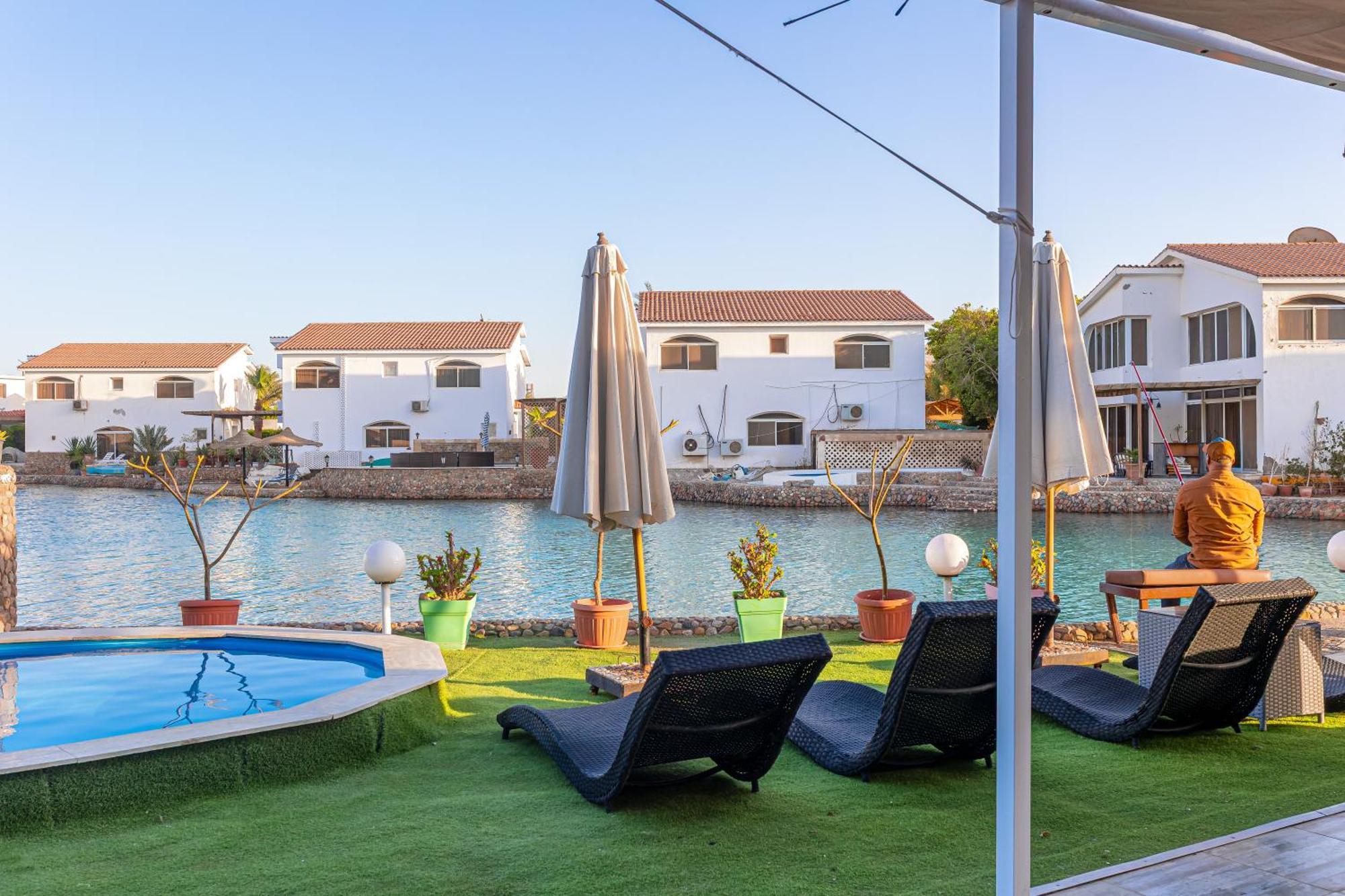 Aden Beach - Sea View Room With Beach Access In Villa Hurghada Eksteriør billede